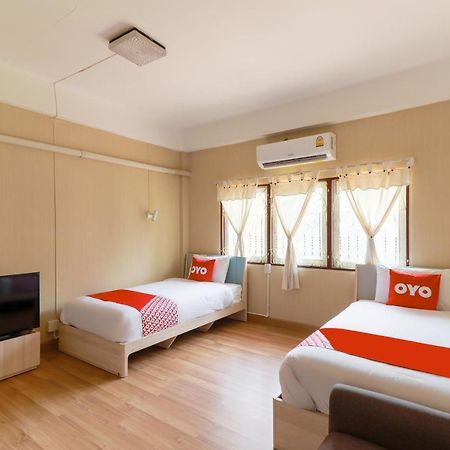 Oyo 743 Sweet Mango Cafe And Hostel 清邁 外观 照片