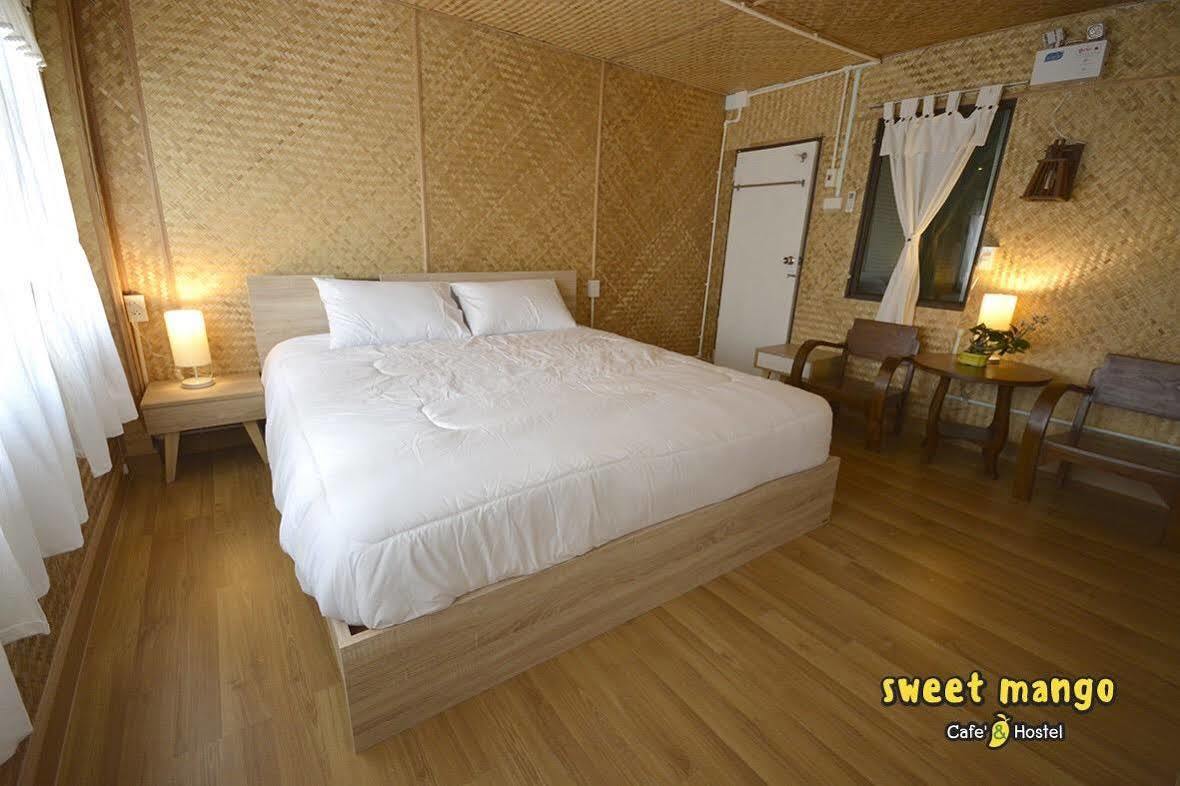 Oyo 743 Sweet Mango Cafe And Hostel 清邁 外观 照片